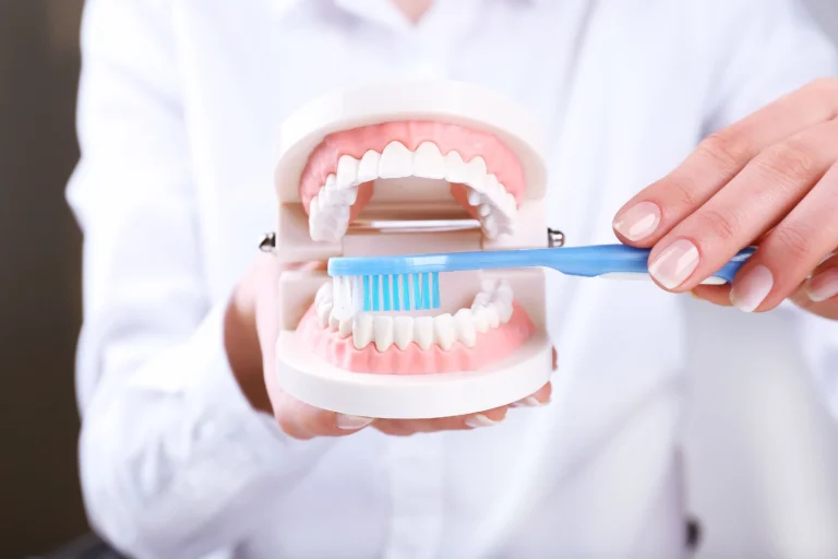Τρεις Οδοντιατρικές Συμβουλές - Οδοντίατροι Λάρισα - Κολώνα Χάιδω Βασιλική