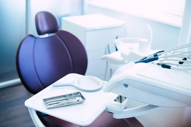 Επιστροφή στο Οδοντιατρείο με τις νέες ιδιαίτερες συνθήκες - Οδοντίατροι Λάρισα - Κολώνα Χάιδω Βασιλική